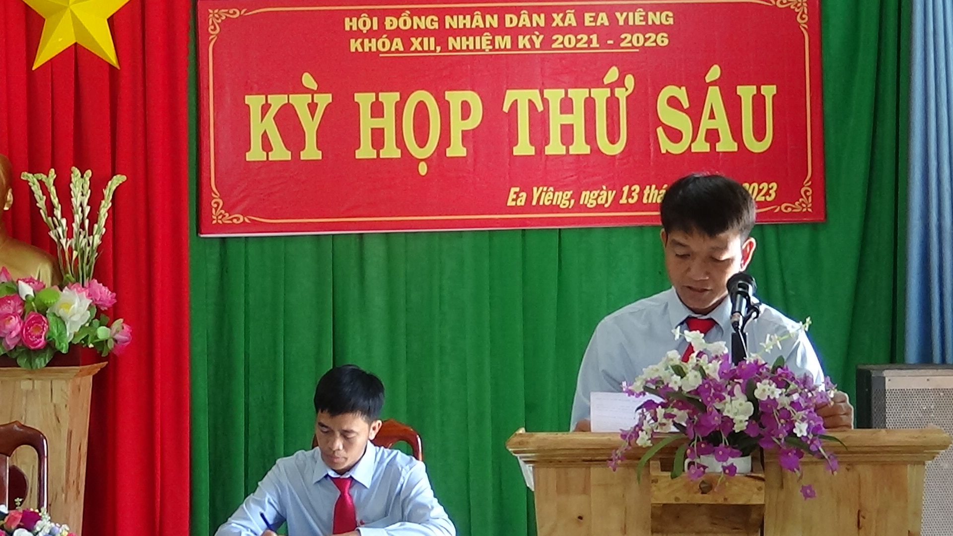 HĐND xã Ea Yiêng tổ chức kỳ họp thứ 6, khóa XII, nhiệm kỳ 2021-2026