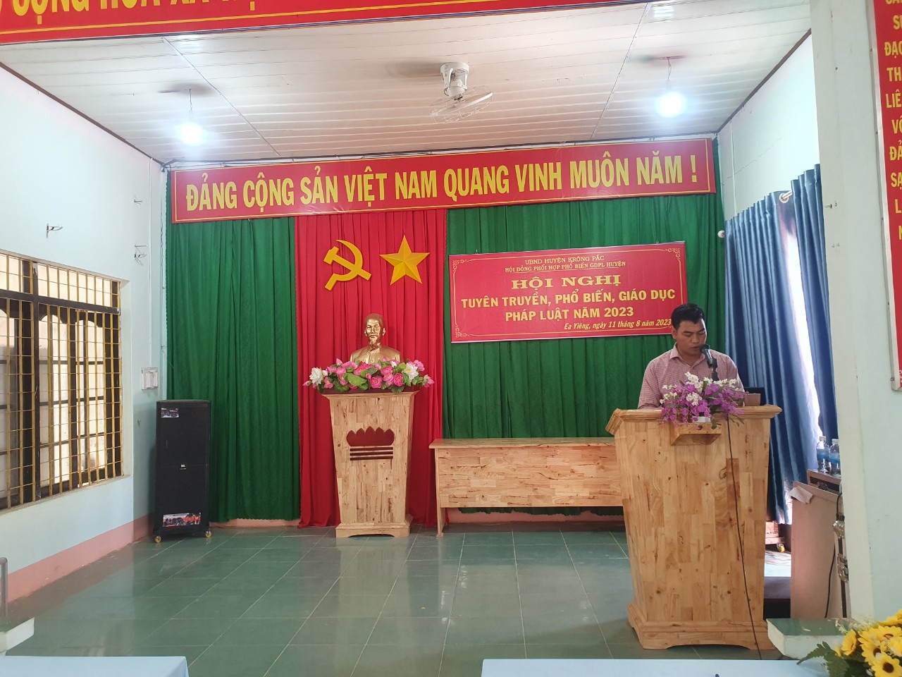 Hội đồng phối hợp phổ biến giáo dục pháp luật huyện Krông Pắc tổ chức Hội nghị tuyên truyền, phố biến, giáo dục pháp luật năm 2023 trên địa bàn xã Ea Yiêng.